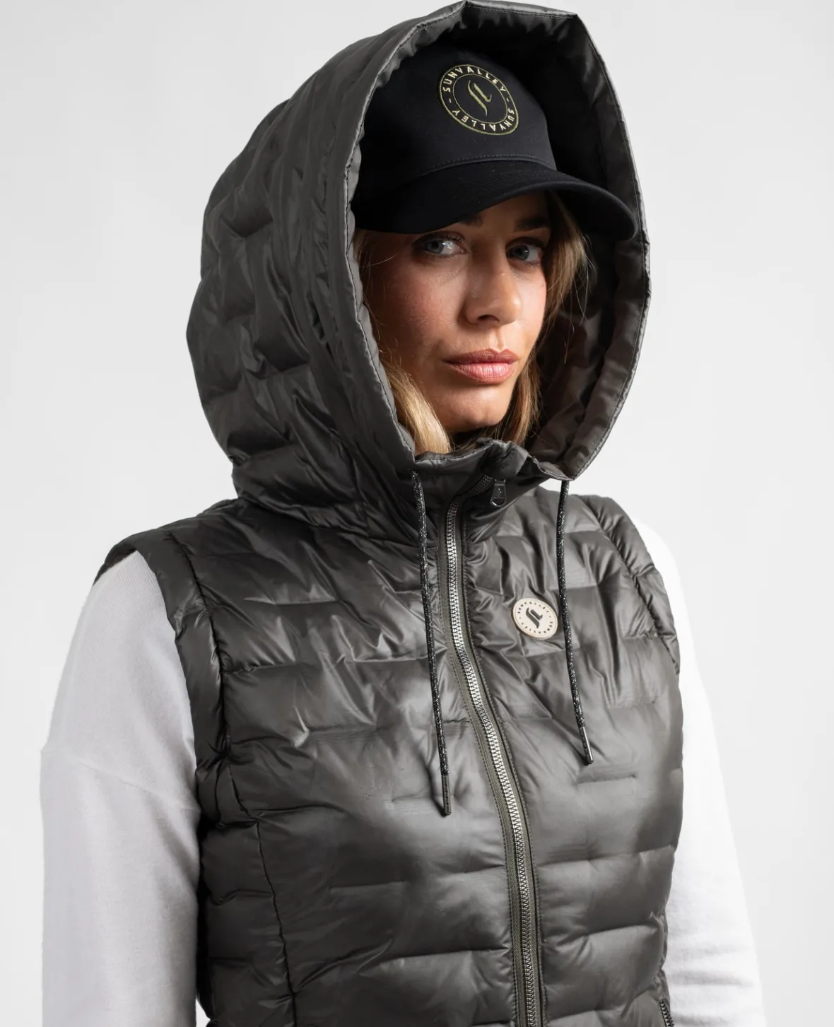 Sun Valley Nyleta Caviar Fashion