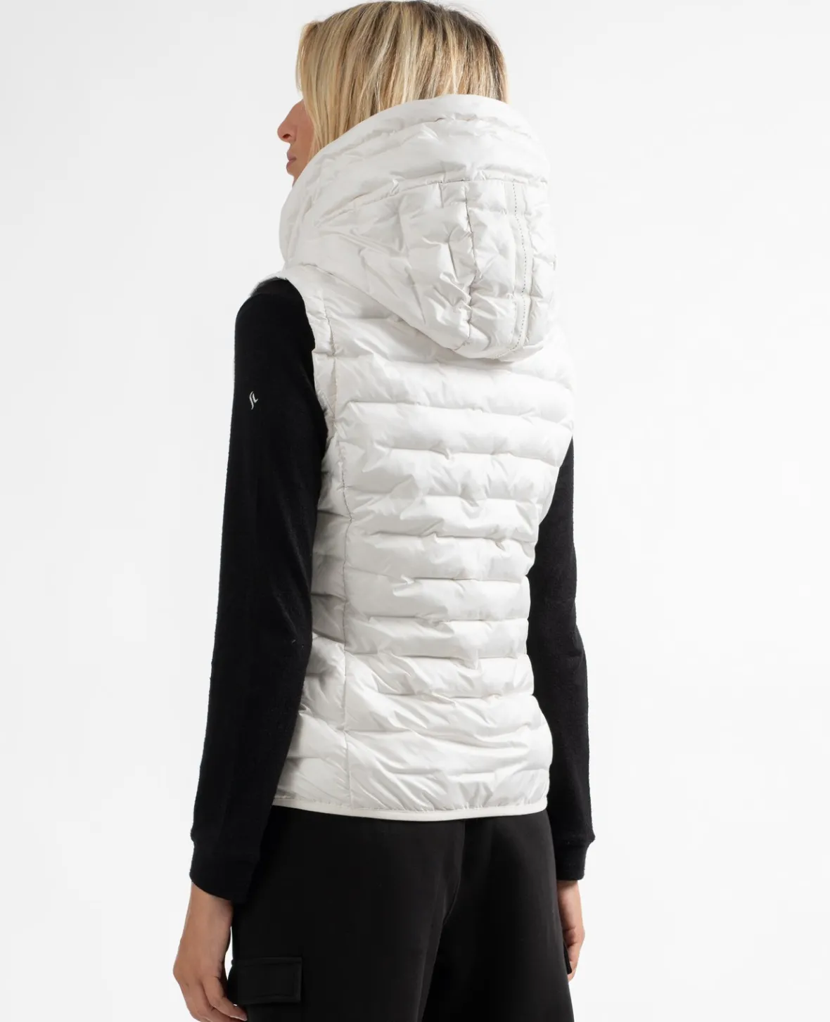 Sun Valley Nyleta Ecru New