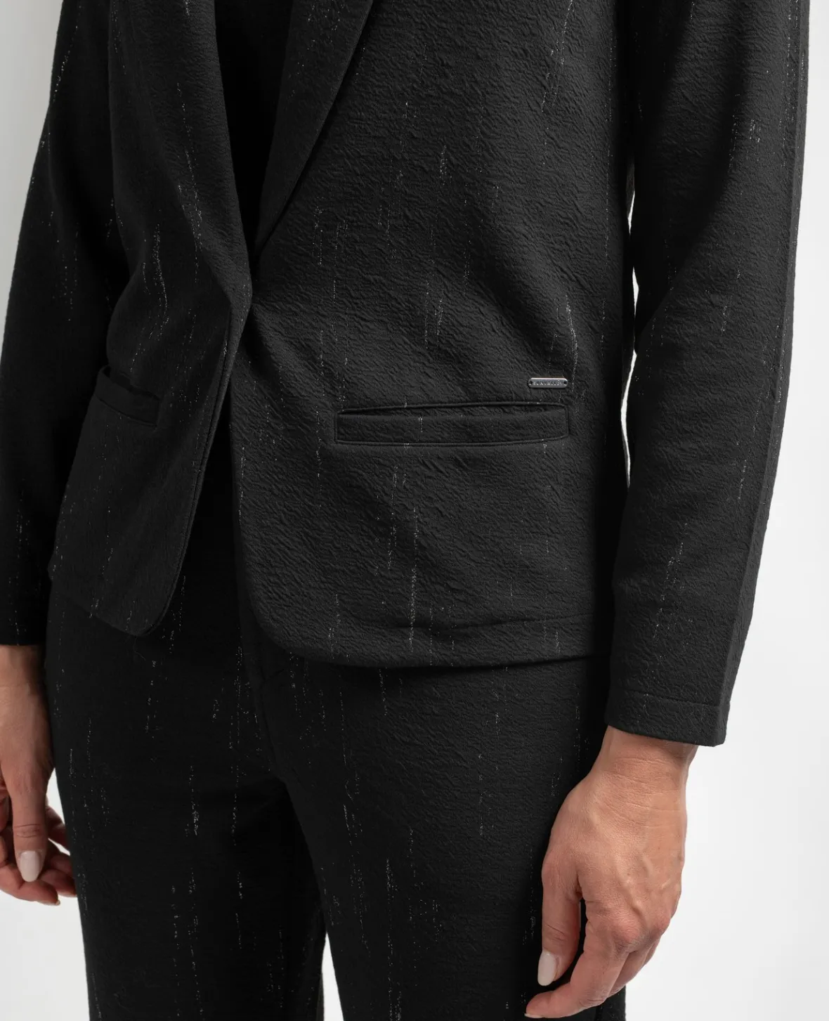 Sun Valley Ygbo Noir Cheap